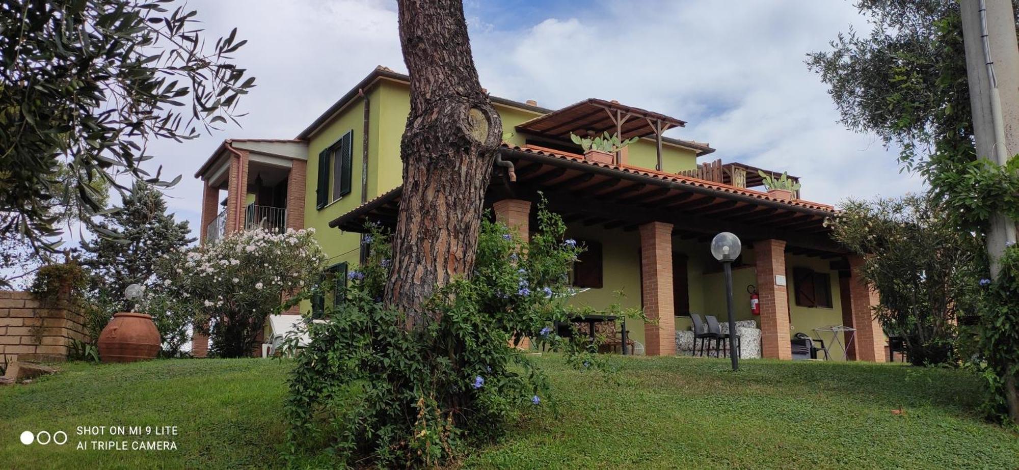 פולוניקה Agriturismo Poggio All'Olivo מראה חיצוני תמונה